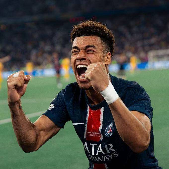 包含欧超杯官宣日再迎强敌;不来梅再遭质疑;主帅态度——底气十足;细节决定成败的词条 包含欧超杯官宣日再迎强敌;不来梅再遭质疑;主帅态度——底气十足;细节决定成败的词条