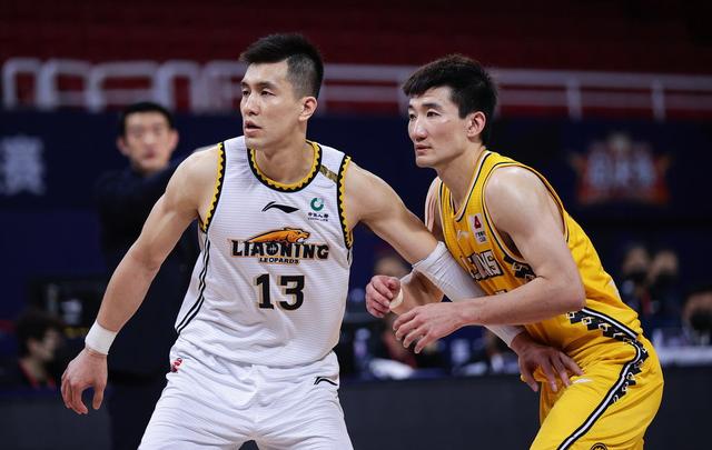 加时末段成都蓉城调整名单以备NBA季后赛，迎来里程碑环节打磨，震撼外界，阵容厚度经受考验的简单介绍