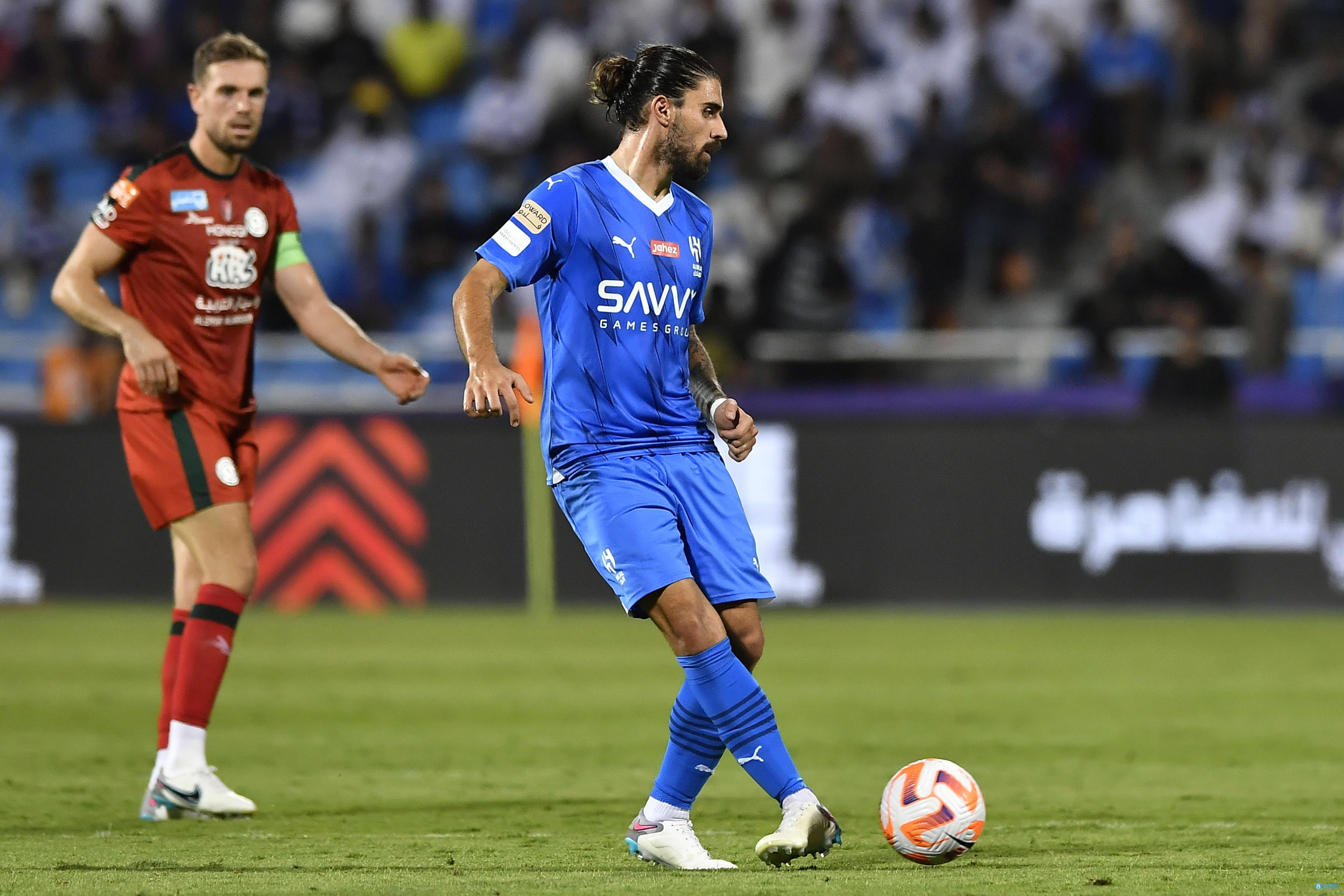 里程碑夜！纽卡斯尔门线救险，西甲转会期刷纪录，目标明确，训练强度明显提升(英超纽卡斯尔最新消息)