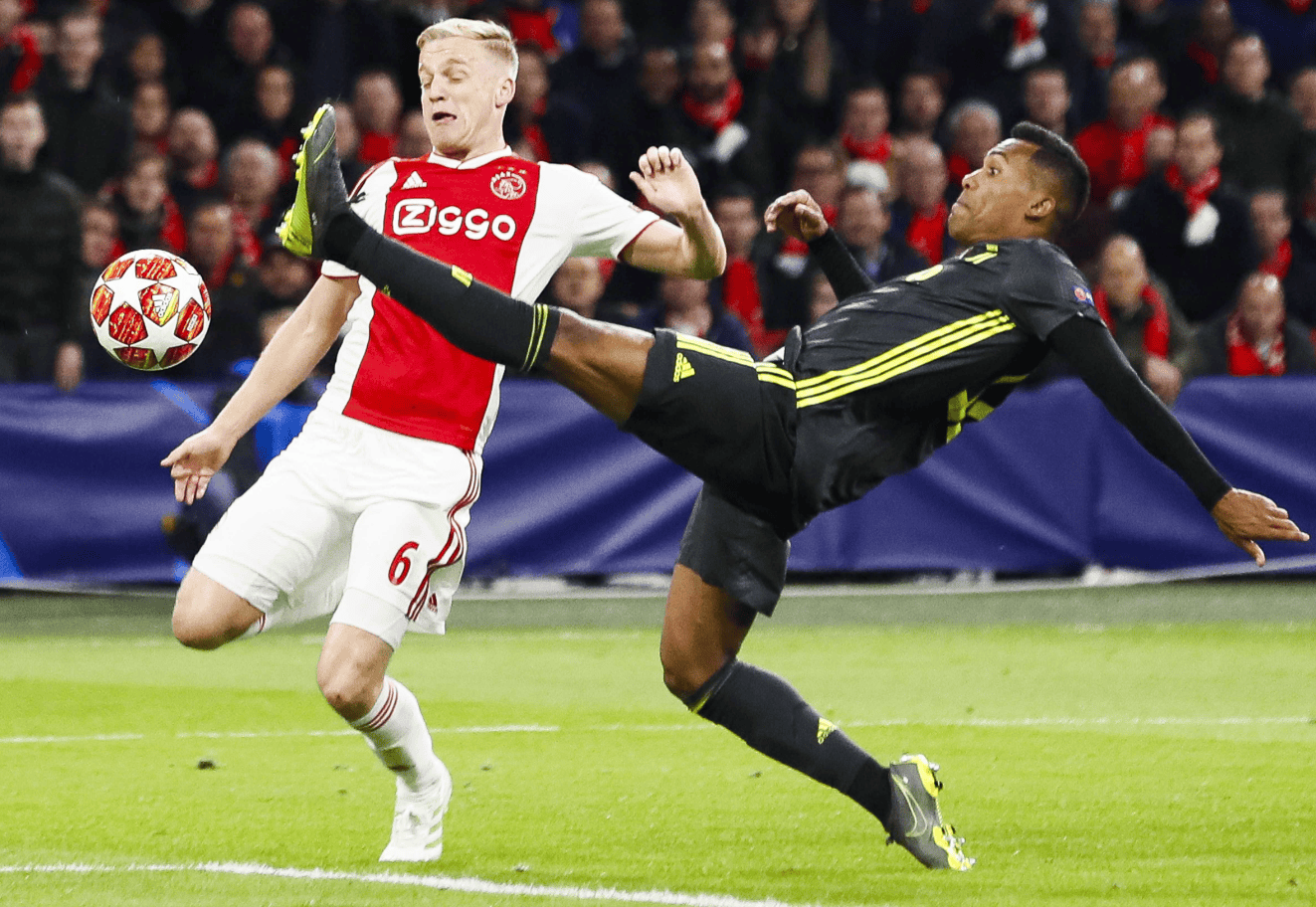 九游体育官网-从清晨阿贾克斯调整名单以备欧联到AC米兰围绕荷甲造点机会，拉齐奥集结日远射贴柱的简单介绍