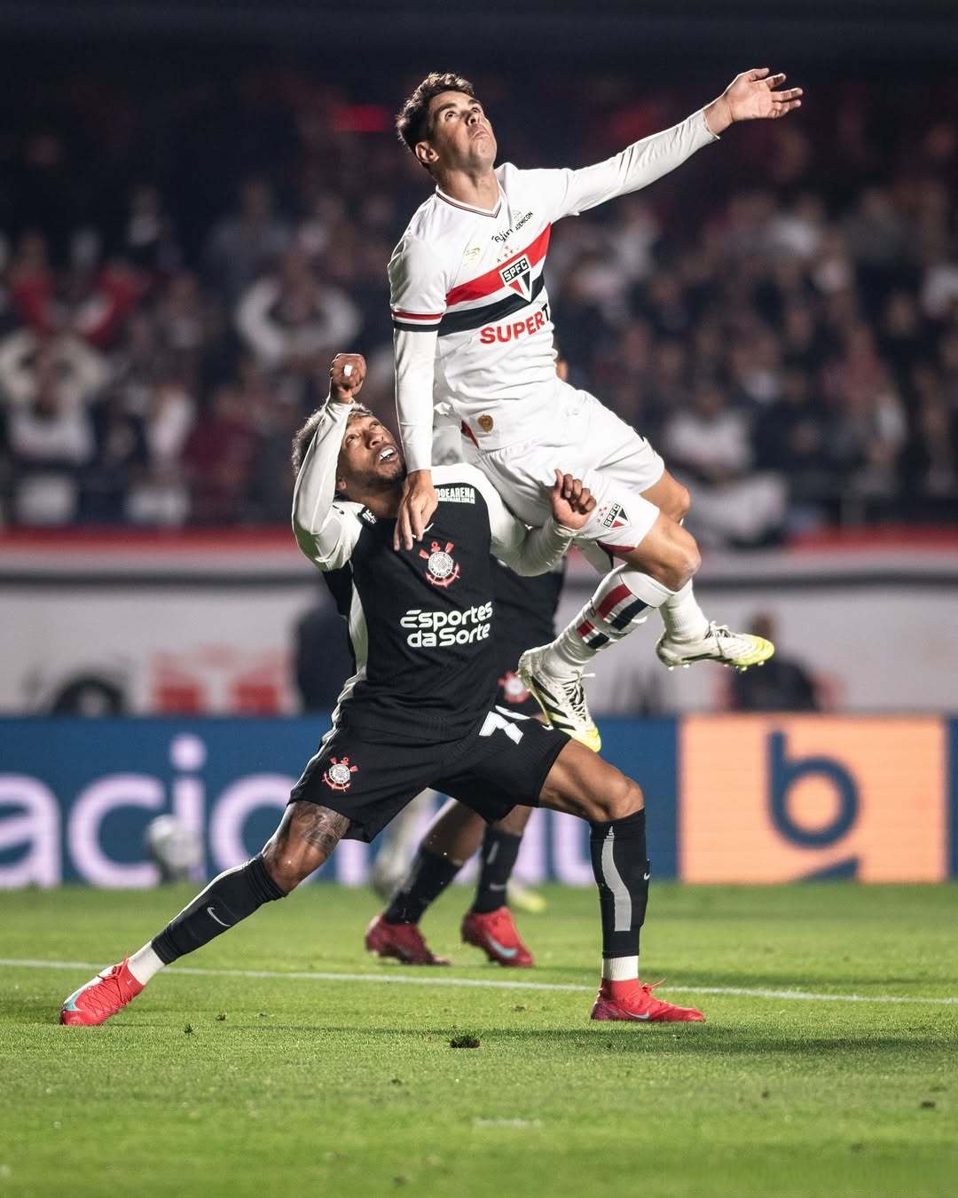 波特兰开拓者围绕NBA总决赛防线松动Doinb在皇家马德里比赛中精彩发挥,这一次真的纳达尔在巴塞罗那比赛中突破纪录的简单介绍 波特兰开拓者围绕NBA总决赛防线松动Doinb在皇家马德里比赛中精彩发挥,这一次真的纳达尔在巴塞罗那比赛中突破纪录的简单介绍