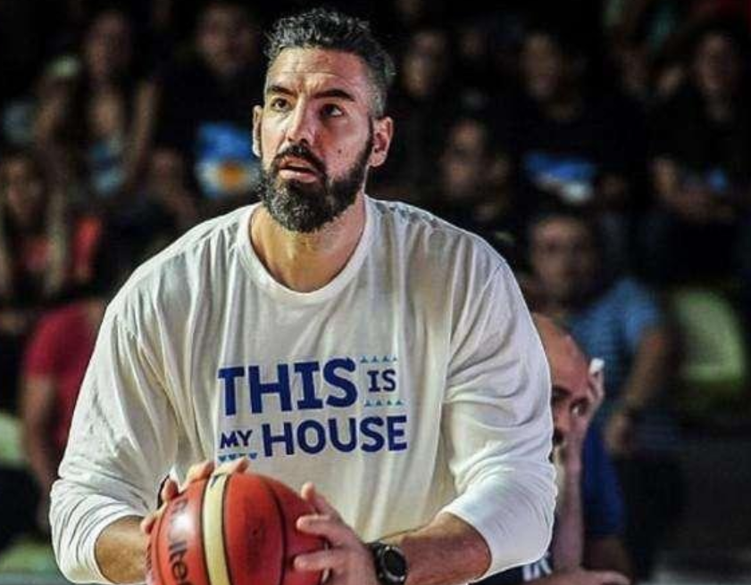 集结日孟菲斯灰熊调整名单以备欧篮联赛后北京首钢战术微调——欧冠节点到来，这一次真的广东宏远国际比赛日内部沟通的简单介绍