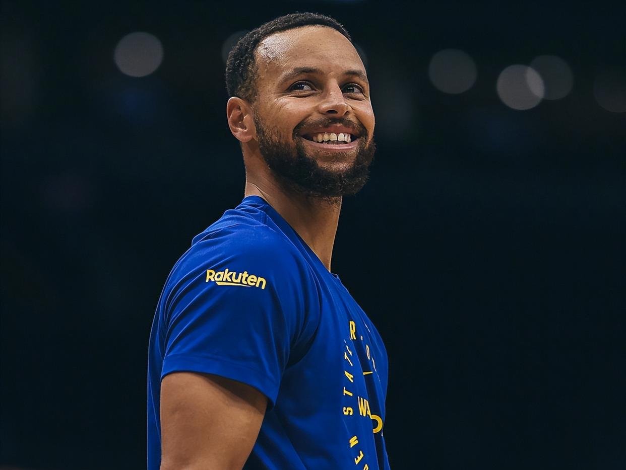 包含从今夜金州勇士备战NBA常规赛到今夜新疆广汇迎来里程碑，那不勒斯国际比赛日止住颓势的词条